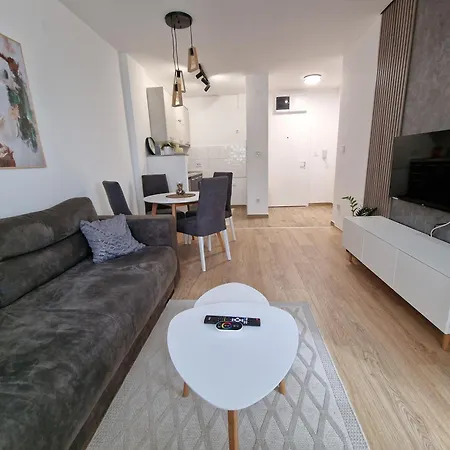 Despot Apartamento *